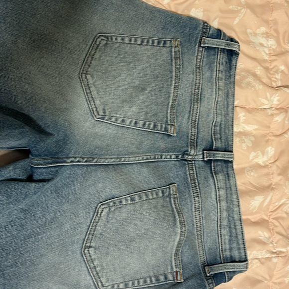 EDGELY by MAURICES Mid Rise boot cut jeans 10 Short super soft and stretchy! - Picture 3 of 3